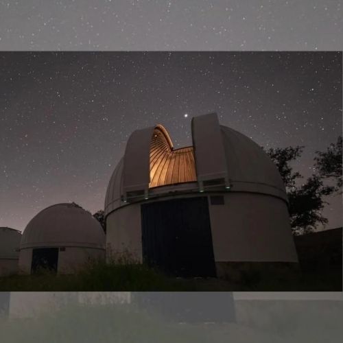 El pueblo de Sevilla que alberga el mayor observatorio astronómico de España y que puedes visitar
